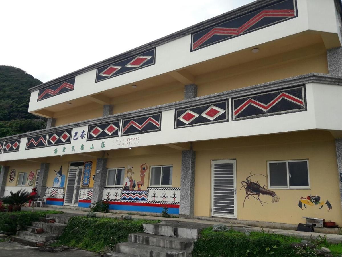 Banai Homestay Lanyu Exteriör bild