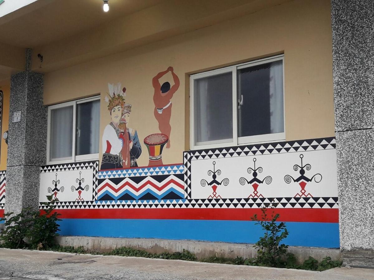 Banai Homestay Lanyu Exteriör bild
